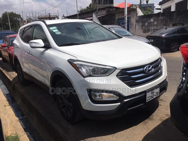 Hyundai Santa Fe 2014 White