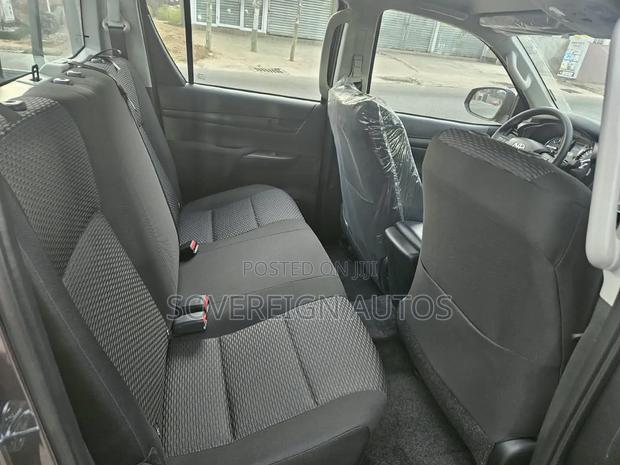 New Toyota Hilux Active (Diesel) 2026 Gray