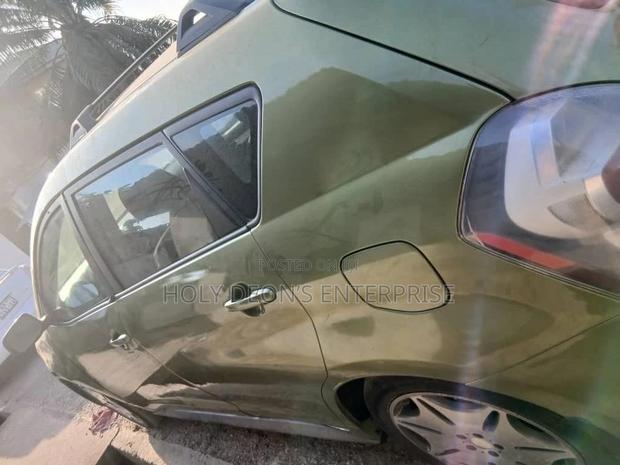 Pontiac Vibe 1.8L 2010 Green
