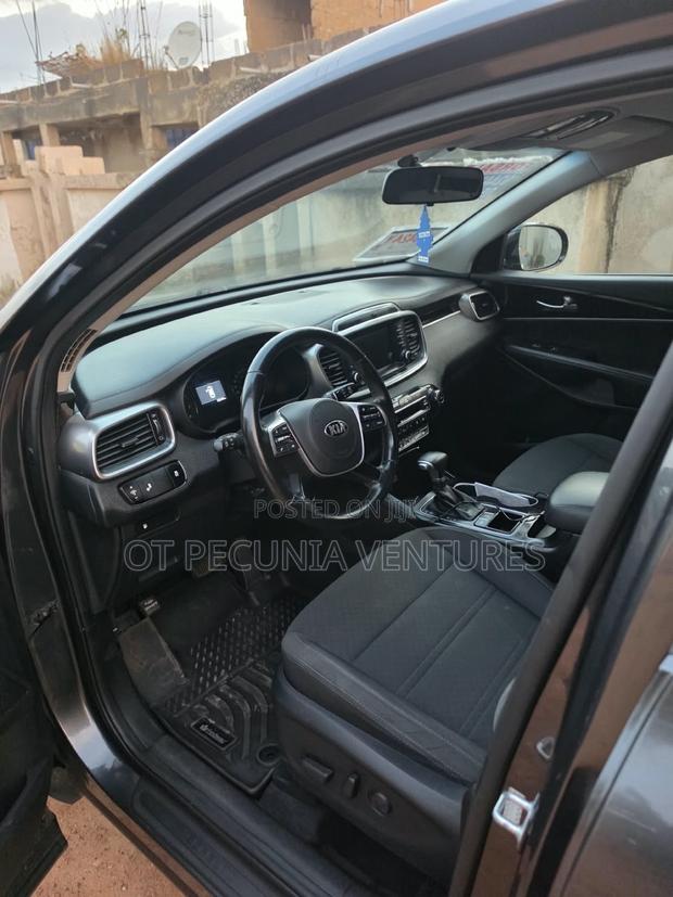 Kia Sorento 2020 Gray