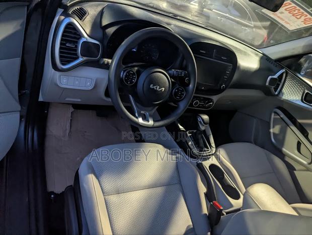 Kia Soul S 2022 Gray