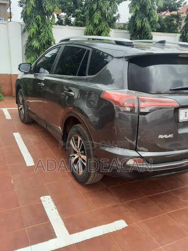 Toyota RAV4 2018
