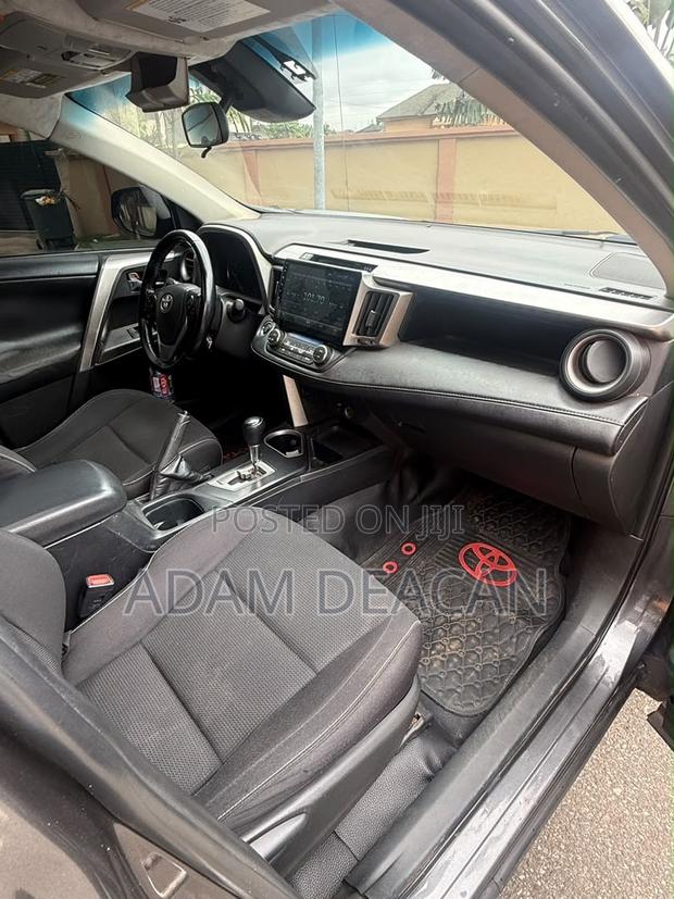 Toyota RAV4 2018