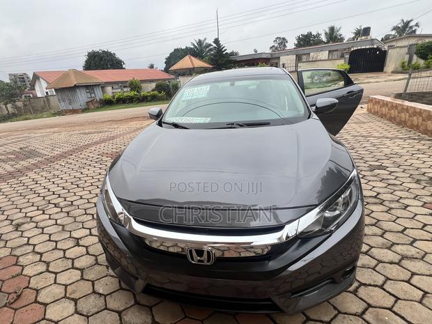 Honda Civic LX 4dr Sedan (2.0L 4cyl) 2017 Gray