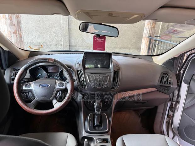 Ford Escape SE 4dr SUV (1.6L 4cyl Turbo 6A) 2014 Silver