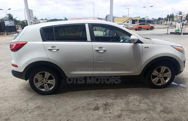 Kia Sportage EX 4dr SUV AWD (2.4L 4cyl 6A) 2013 White
