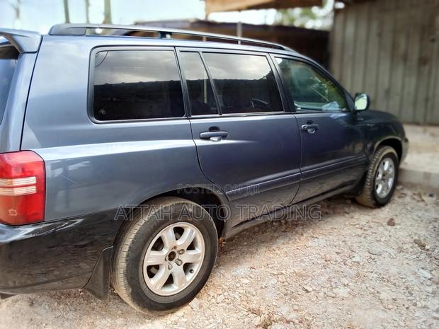 Toyota Highlander 2010 Gray
