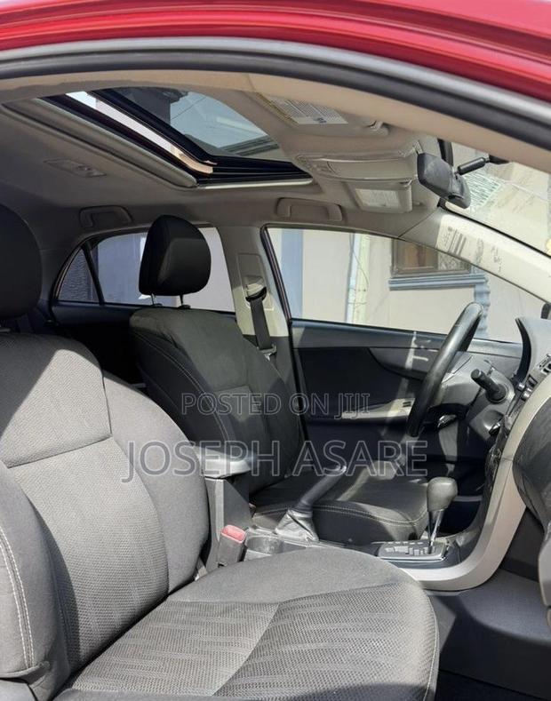 Toyota Corolla 2013 Red