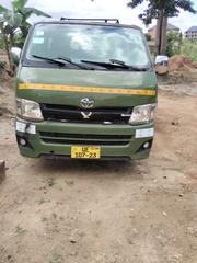 Toyota Grand HiAce 2002 Gray for sale