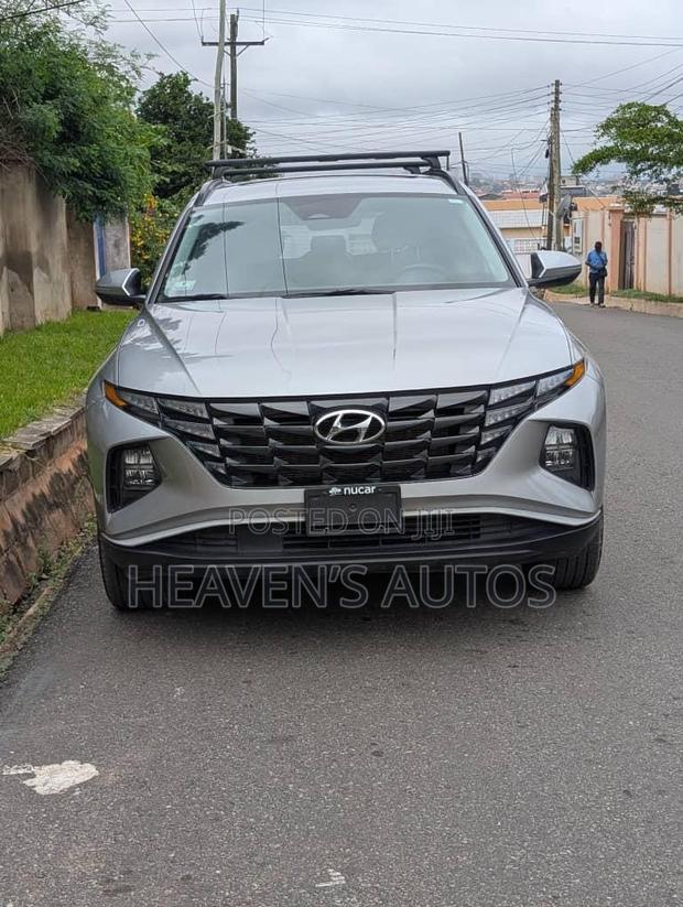Hyundai Tucson 2023 Silver