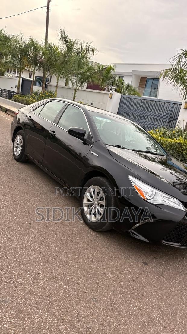 Toyota Camry LE 4dr Sedan (2.5L 4cyl 6A) 2017 Black