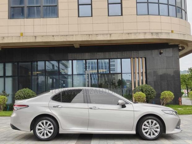 Toyota Camry 2020
