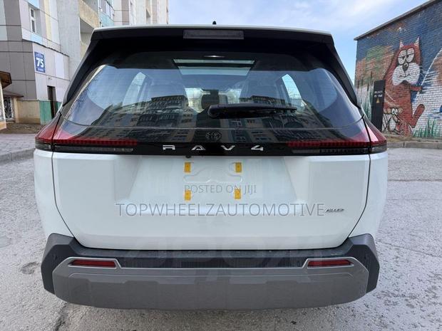 New Toyota RAV4 2026 White