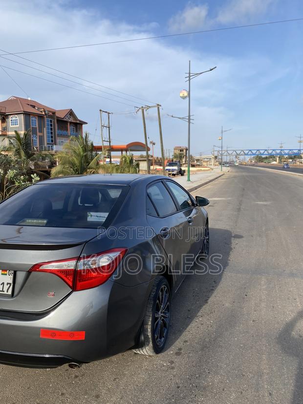 Toyota Corolla S Plus 4dr Sedan (1.8L 4cyl CVT) 2016 Gray