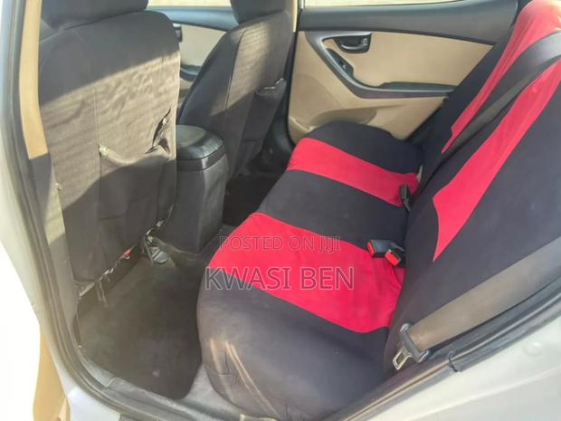 Hyundai Elantra 2013 White