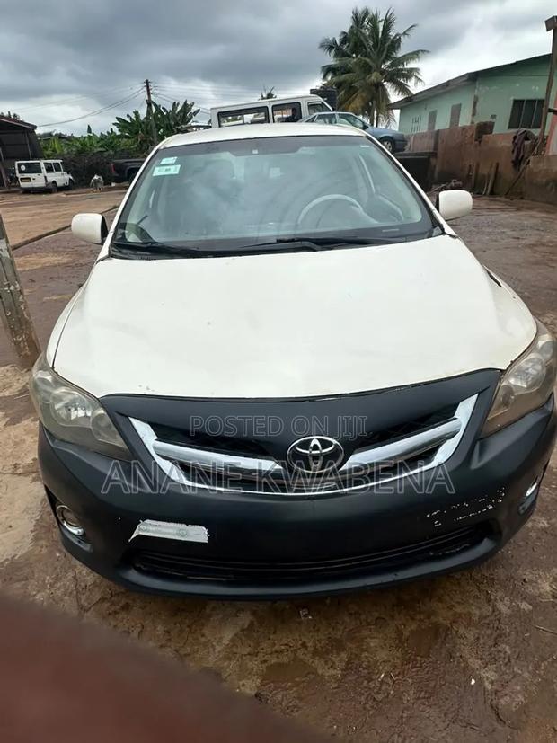 Toyota Corolla 1.8 Advanced 2009 White