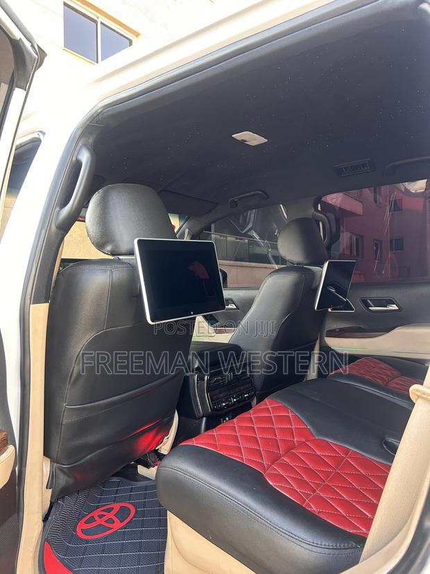 Toyota Land Cruiser 2015 Pearl