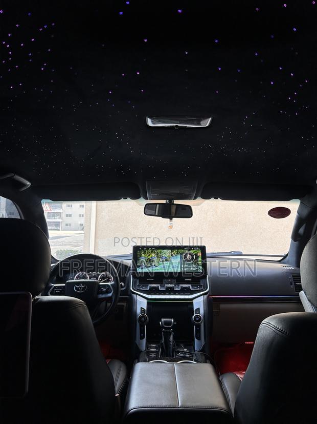 Toyota Land Cruiser 2015 Pearl