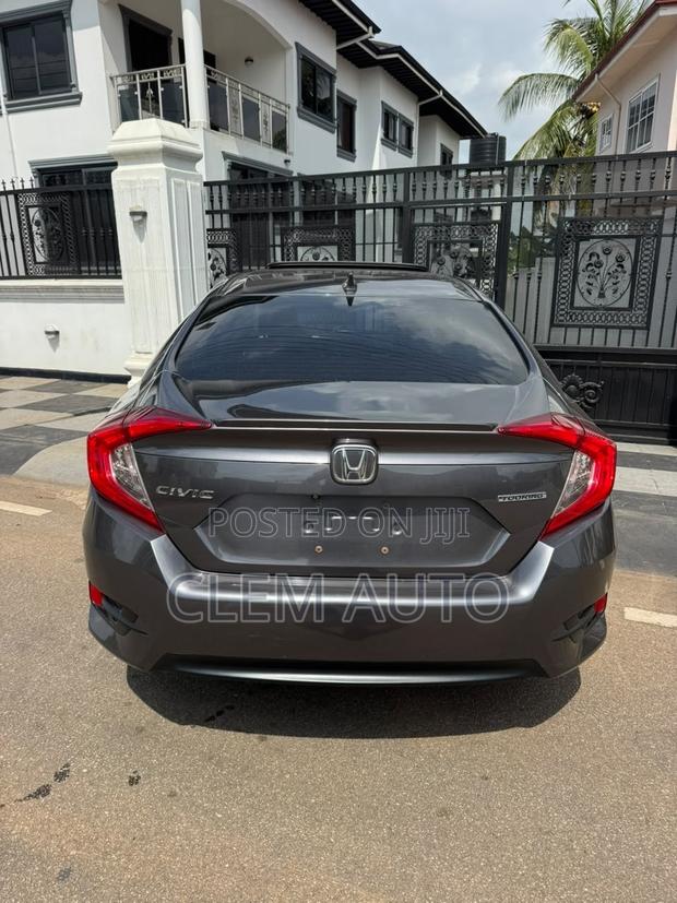 Honda Civic 2017 Gray