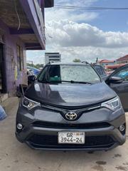 Toyota RAV4 XLE 4dr SUV AWD (2.5L 4cyl 6A) 2018 Gray for sale