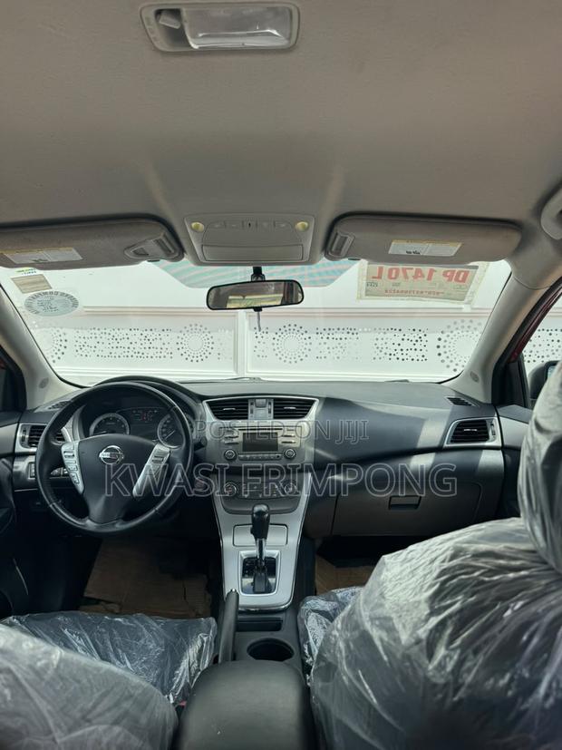Nissan Sentra SR 2018 Red