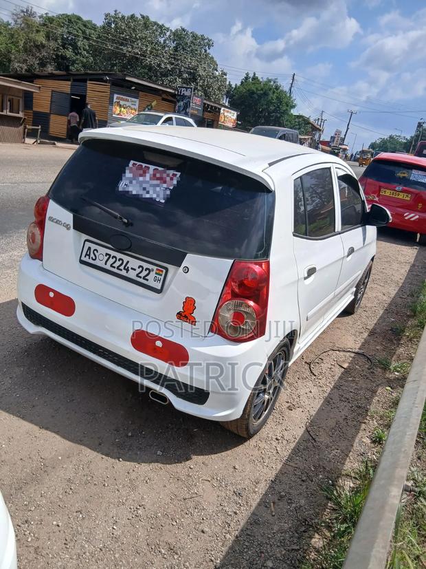 Kia Morning 2010 White
