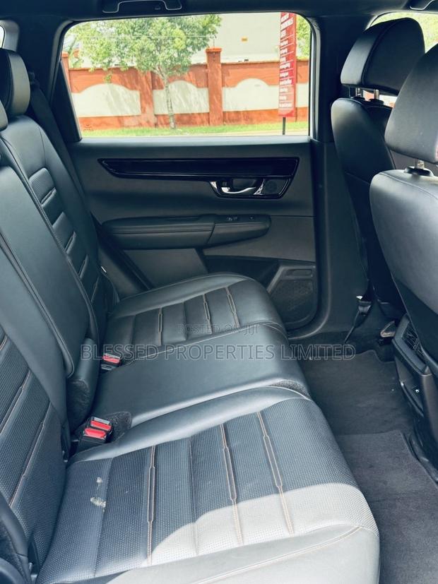 Honda CR-V 2024 White