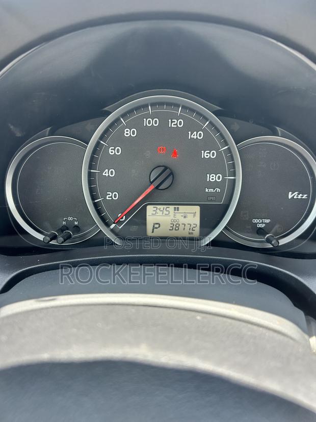 Toyota Vitz 2014 Blue