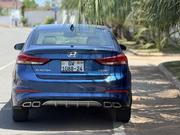 Hyundai Elantra Limited Sedan FWD (2.0L 4cyl 6A) 2017 Blue for sale
