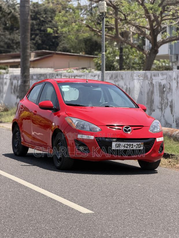 Mazda 2 1.5 Sport Automatic 2012 Red