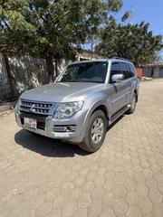 Mitsubishi Pajero 2017 Silver for sale