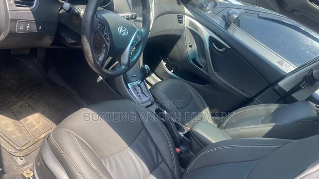 Hyundai Elantra Limited Sedan FWD (1.8L 4cyl 6A) 2013 Black