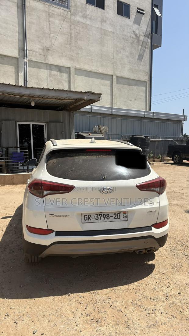 Hyundai Tucson Sport FWD 2018 White