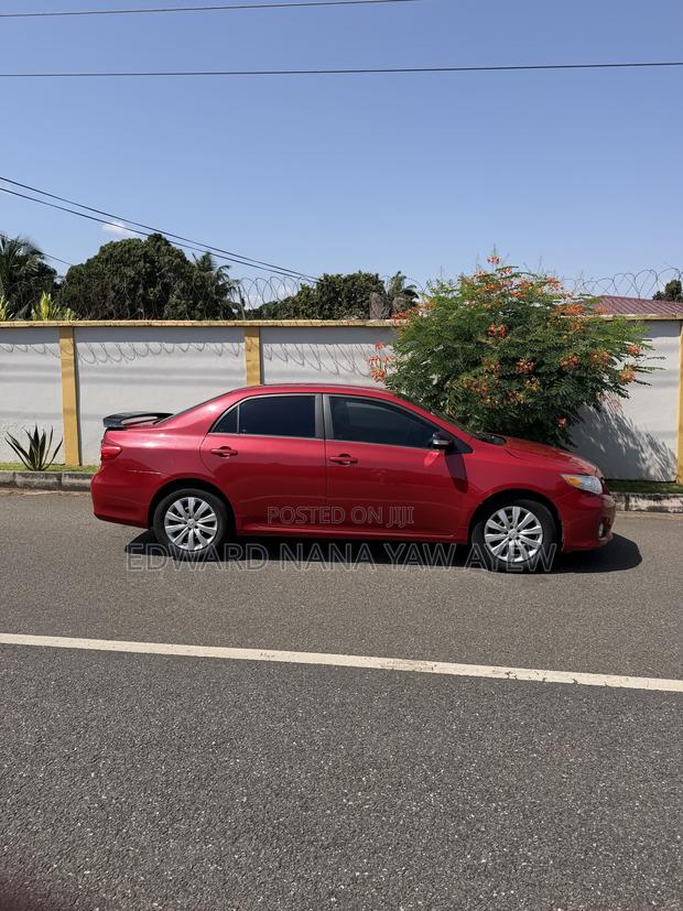 Toyota Corolla S 4dr Sedan (1.8L 4cyl 4A) 2013 Red