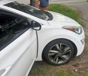 Hyundai Elantra Limited Sedan FWD (1.8L 4cyl 6A) 2016 White for sale
