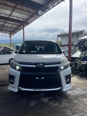 Toyota Voxy 2017 White for sale
