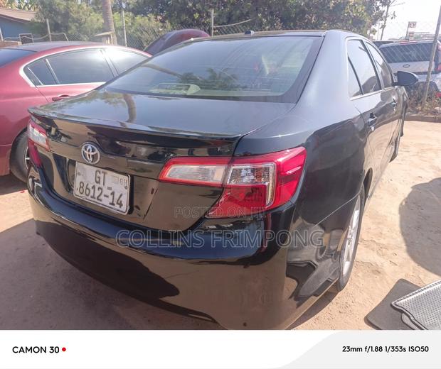 Toyota Camry XLE 4dr Sedan (2.5L 4cyl 6A) 2012 Black