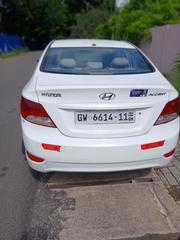 Hyundai Accent 2012 White for sale