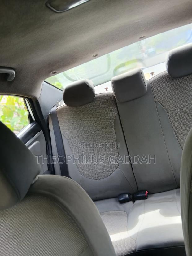 Hyundai Accent 2012 White