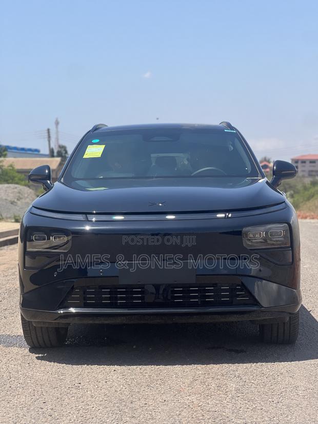 New XPeng G9 EV AWD 2025 Black