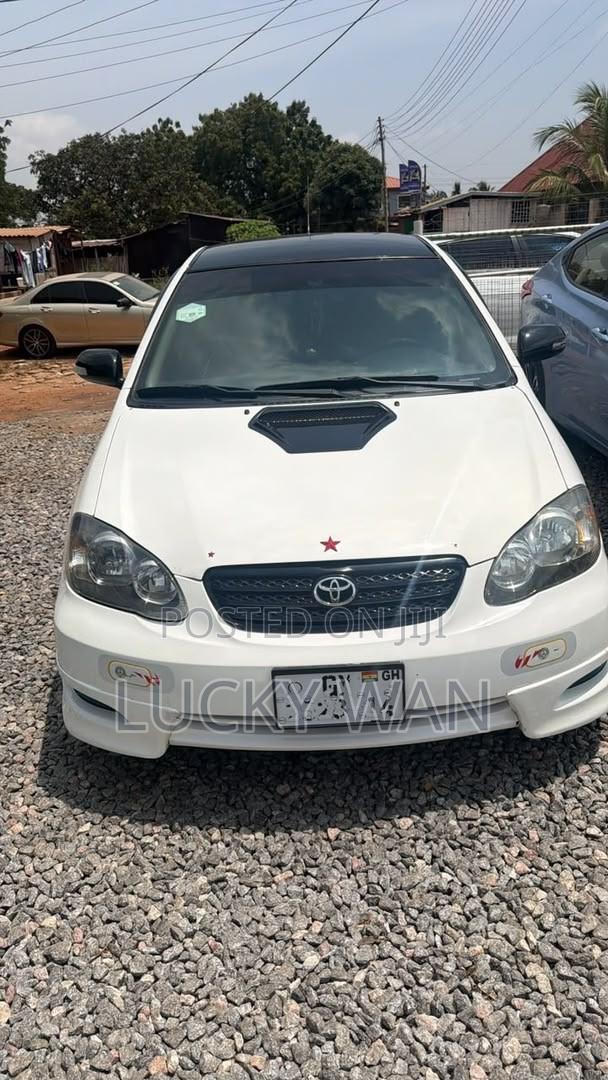 Toyota Corolla 2009 White