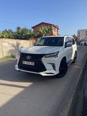 Lexus LX 570 AWD 2017 White for sale
