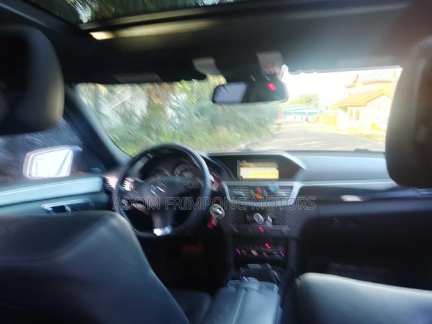 Mercedes-Benz E350 2010 Gray