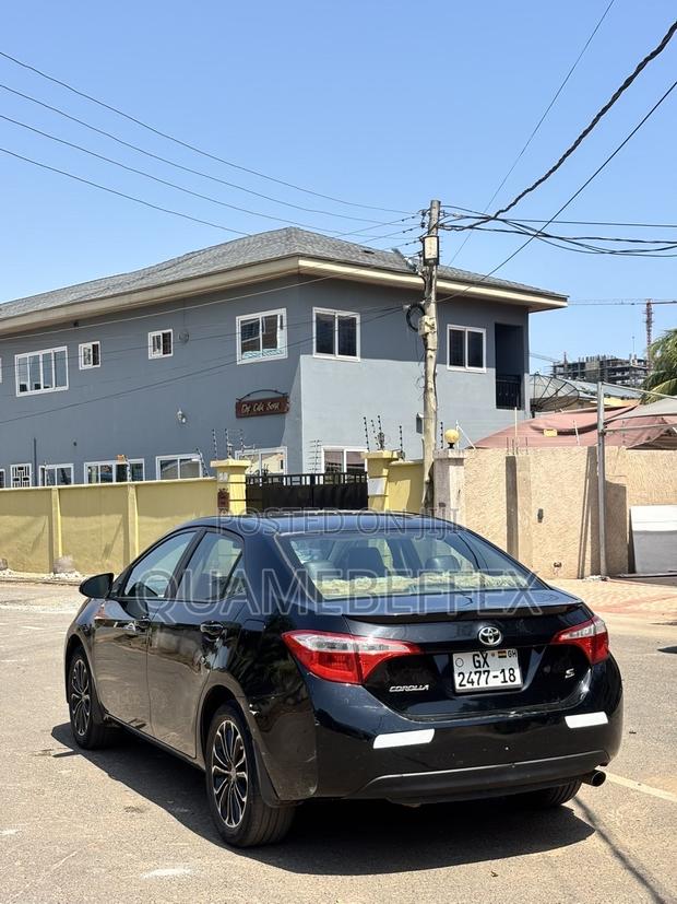 Toyota Corolla S 4dr Sedan (1.8L 4cyl CVT) 2014 Black