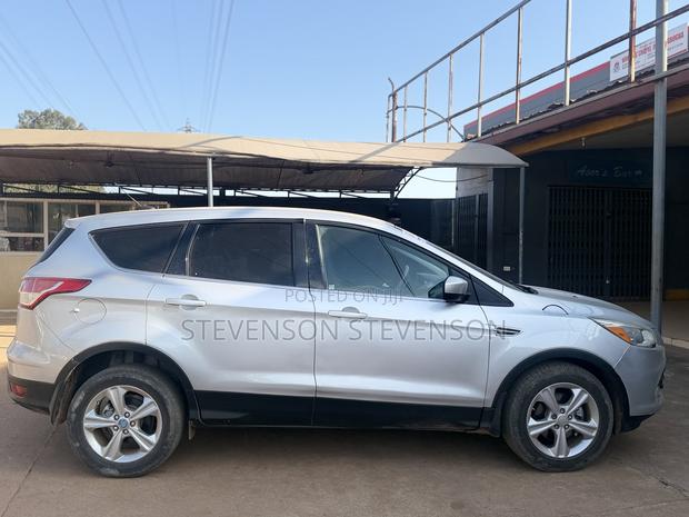 Ford Escape S 4dr SUV (2.5L 4cyl 6A) 2015 Silver