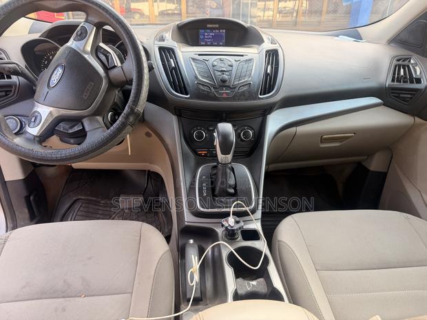 Ford Escape S 4dr SUV (2.5L 4cyl 6A) 2015 Silver