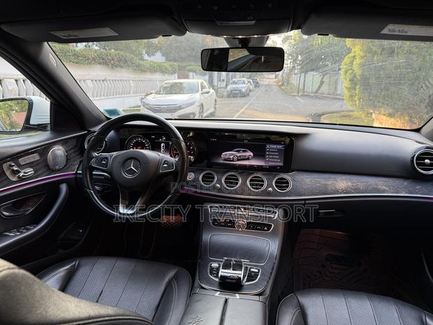 Mercedes-Benz E300 2018 White