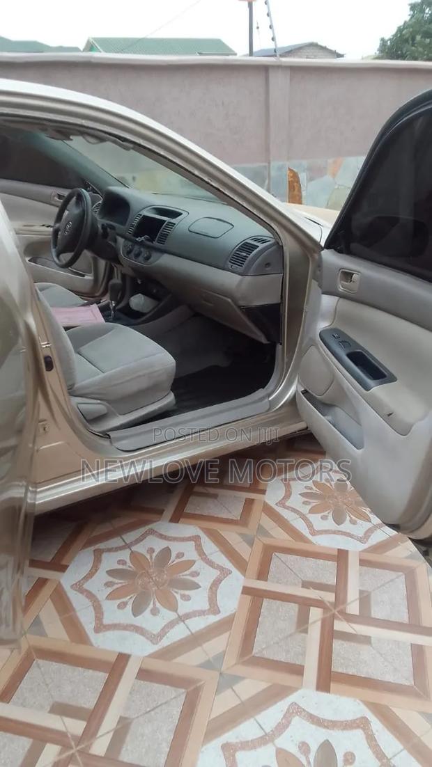 Toyota Camry LE 4dr Sedan (2.4L 4cyl 5A) 2006 Silver