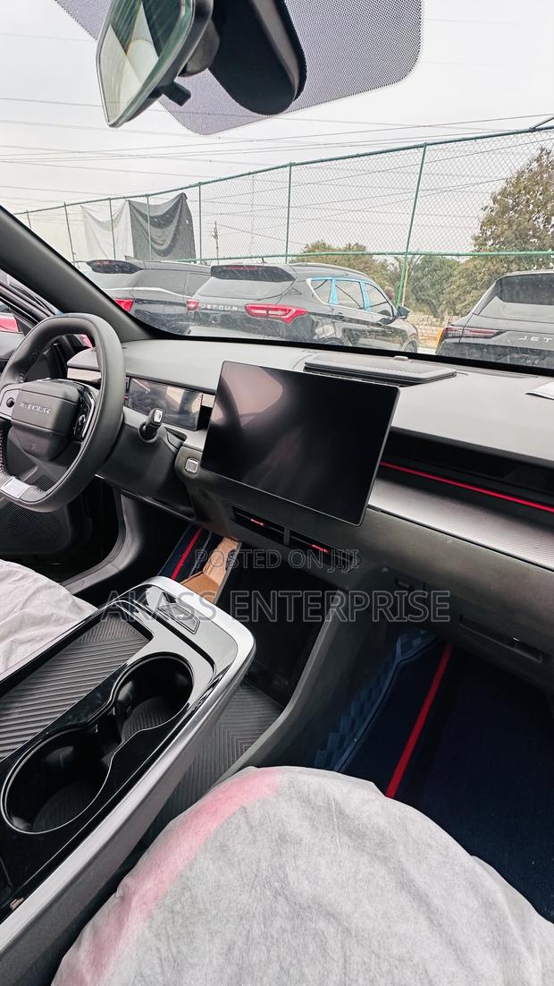 Jetour Dashing 1.6 Petrol FWD 2023 Black