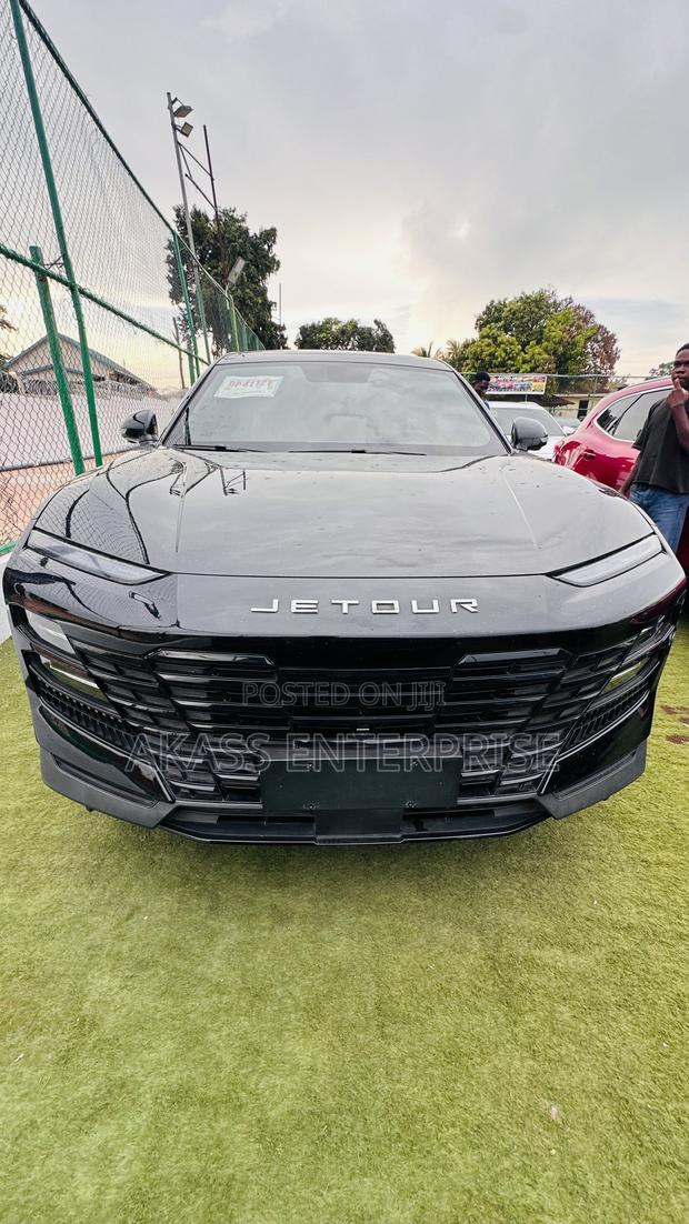 Jetour Dashing 1.6 Petrol FWD 2023 Black